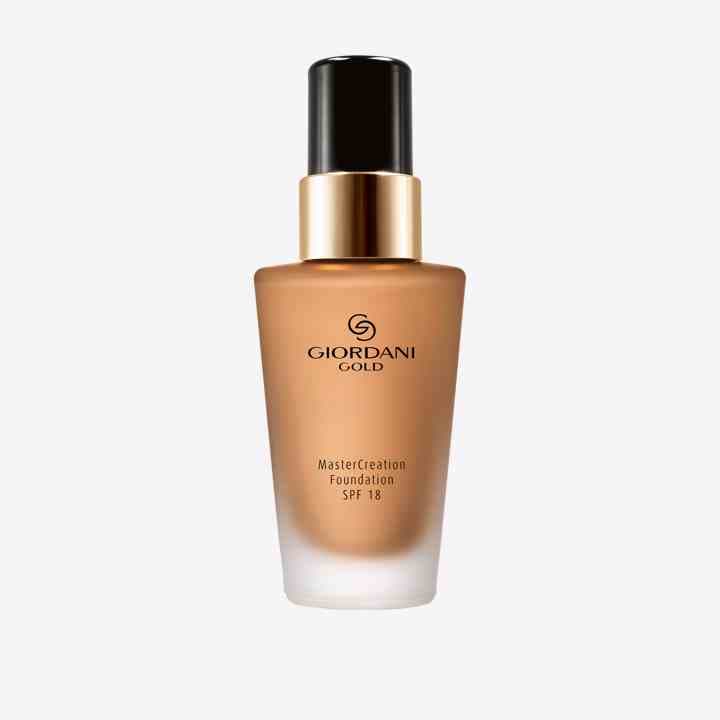 MasterCreation Foundation SPF 18