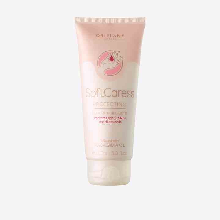 SoftCaress Protecting Hand & Nail Cream