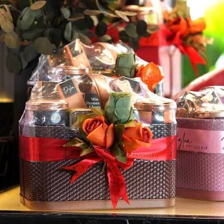 Luxury Gift Hamper Box